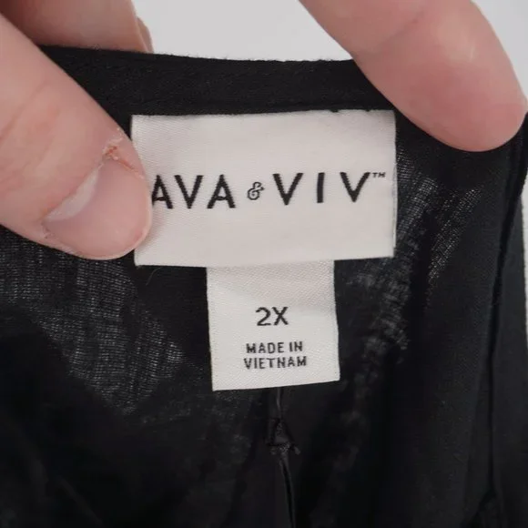 Ava & Viv NWT Women's Plus Size Black Linen Short Sleeve V-Neck Shirt Sz 2X - Picture 3 of 4